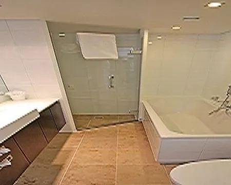 Hotel Messecruise Business Hotelship 4*